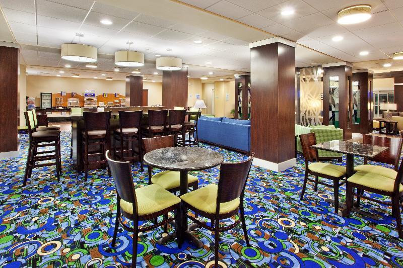Holiday Inn Express Hotel & Suites Atlanta Airport West - Camp Creek By Ihg Екстер'єр фото